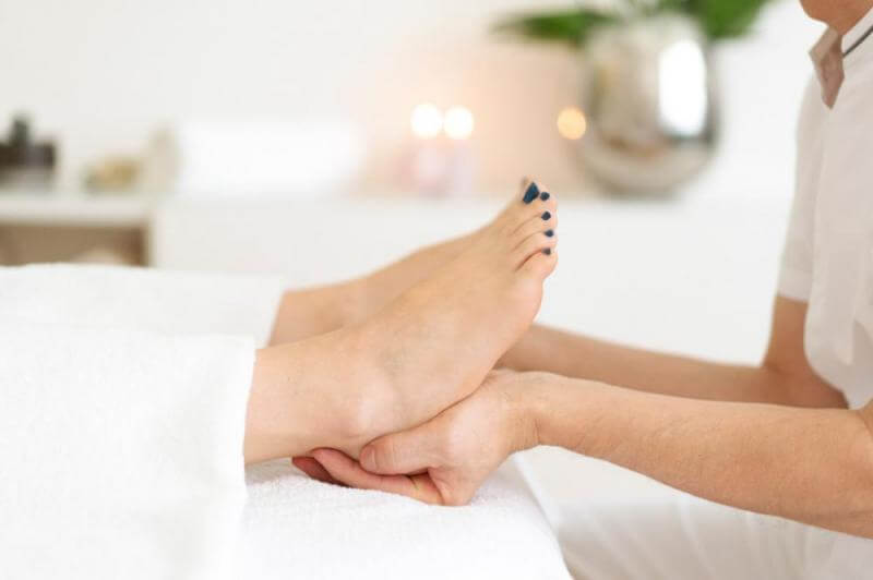 CE-Drainierende-Wellness-Massage  